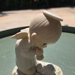 Precious Moments: God's Ray Of Mercy