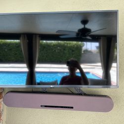 Yamaha Bluetooth Speaker Sound Bar with Dual Built in Subwoofers