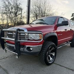 2004 DODGE RAM 1500 SLT
