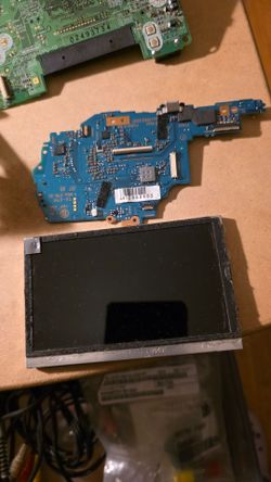 Psp slim mobo and screen