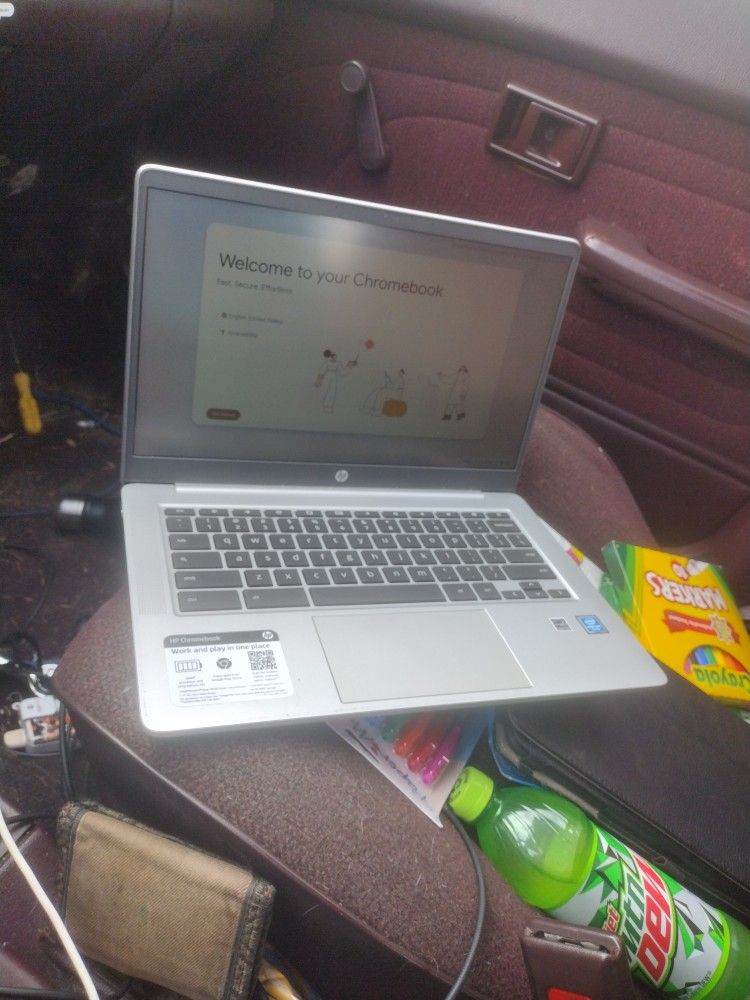 HP Chromebook Like New