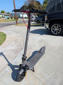 G 6 GO-TREX Adult Electric Scooter