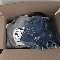 Boys And Girls Clothes Sizes 12 For The Girl And 11 For The Boys
