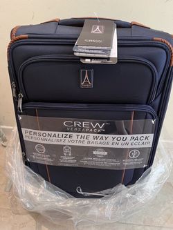 NWT:  Travelpro crew Versapack carryon rollaboard