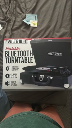 Victrola portable Bluetooth turntable