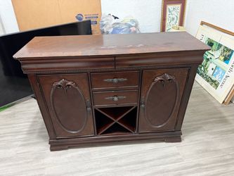 Traditional Buffet Sideboard Wine Cabinet