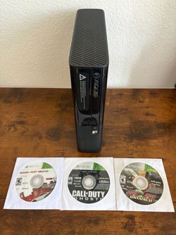 XBOX 360 E - Console & Games