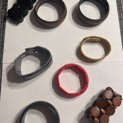 Lot Of 8 Bracelets 