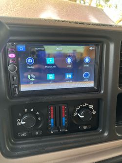 Yukon Tahoe double din car stereo Bluetooth