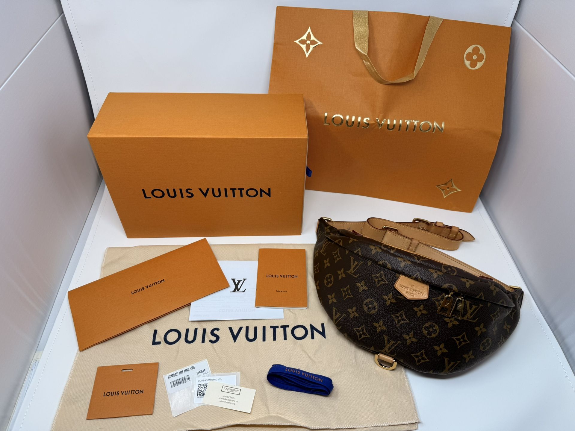 LOUIS VUITTON Monogram Bumbag Body Bag Brown M43644 Purse