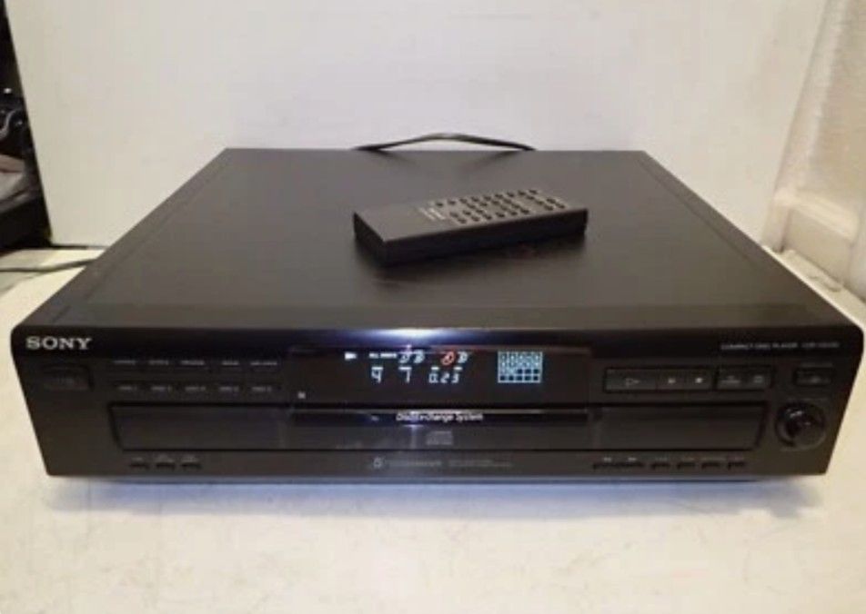 sony 5 CD player ce335
