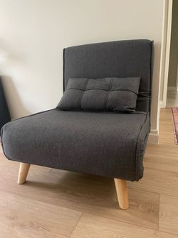 Trifold chair