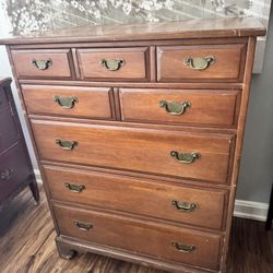 Solid Wood Drexel Dresser – Needs Work