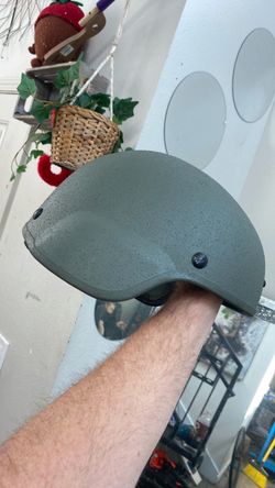 Helmet advance, combat size extra large 325$