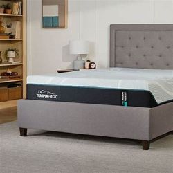 Queen Size Temperpedic Mattress 