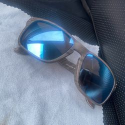 Oakley Sunglasses 