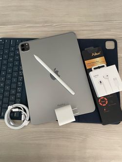 Apple IPad Pro 11” 4th Generation (2022 Model / M2 chip ) 128GB with Keyboard, pen & Accessories (256gb /512GB)