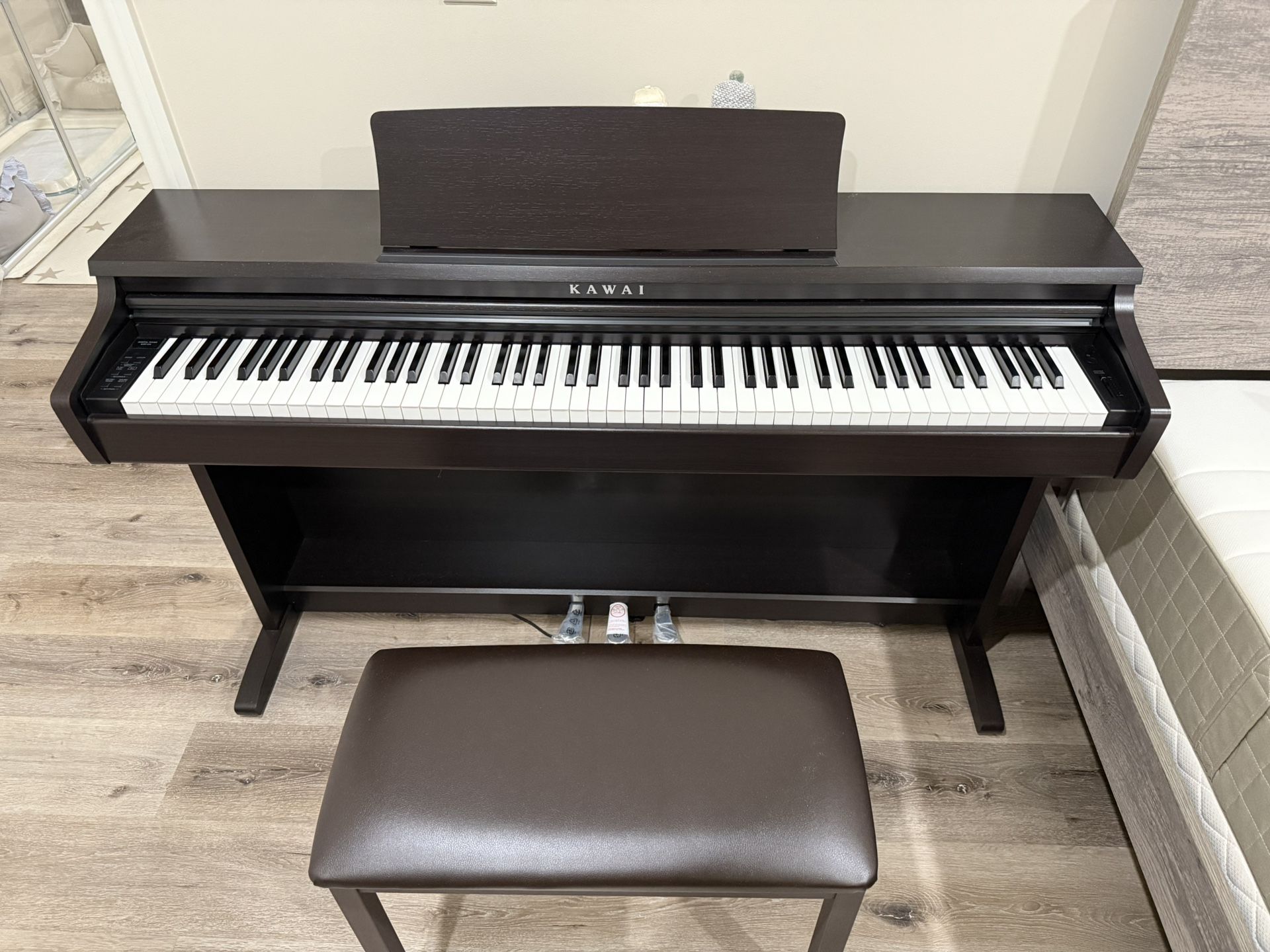 Brand New Kawai Digital Piano  Original 2000+