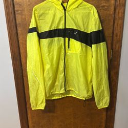 Brooks Windbreaker Reflective Running Layer Mens Green Full Zip Size Large