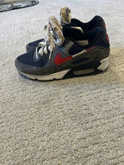 Nike Air Maxes Size 8 Uk Size 7