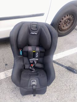 Nuna Car Seat Grey