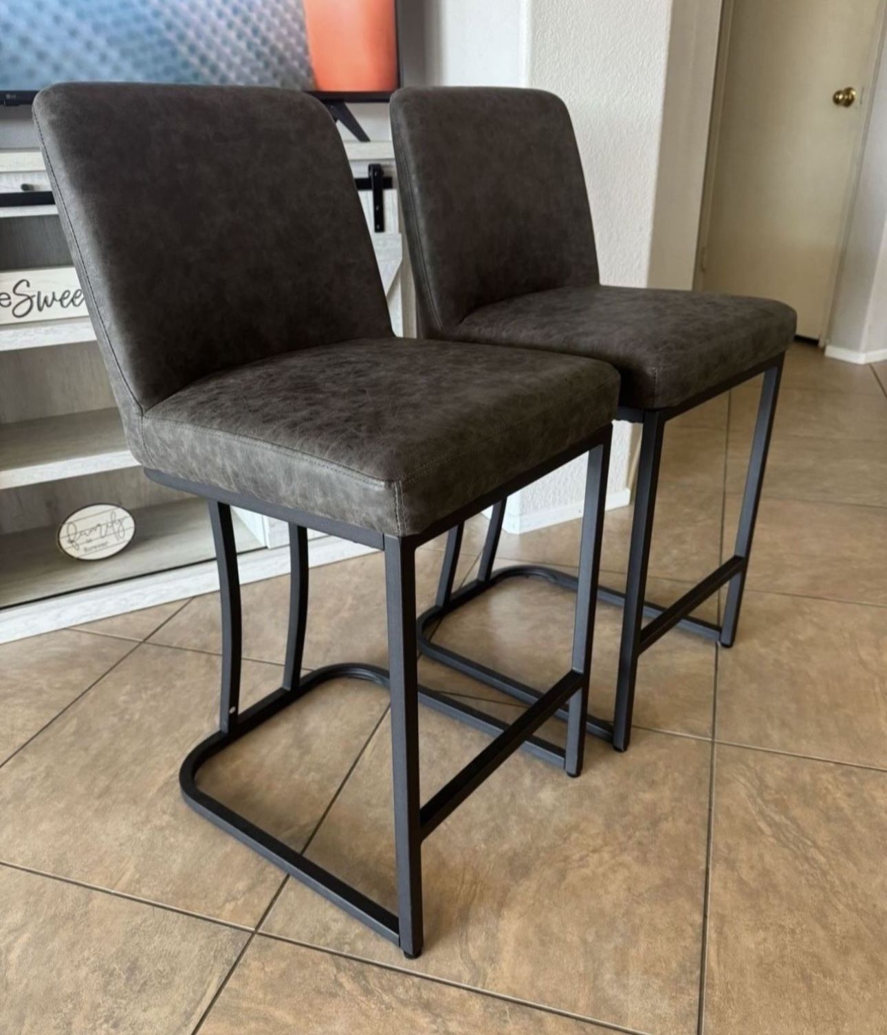 Counter Stools 