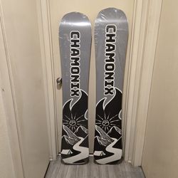 Brand New Snowboards 162 cm