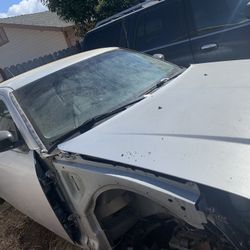 2006 Chrysler 300 (For Parts !)