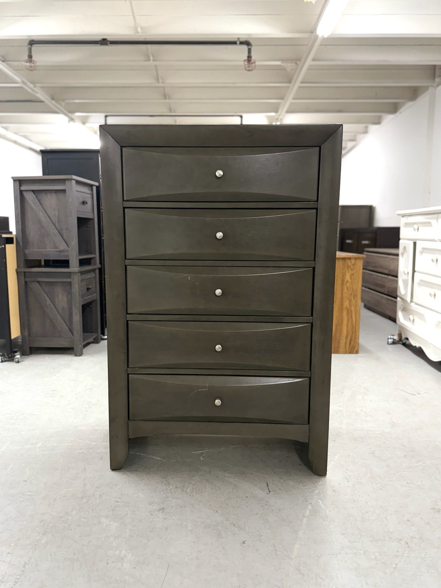 Tall Modern 5 Drawer Dresser