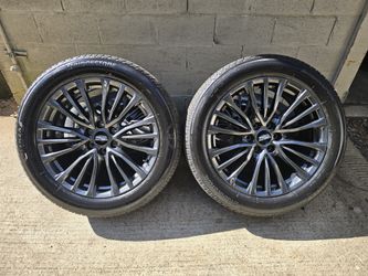 Grey Cadillac Escalade V Series Wheels