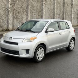 2008 Scion xD