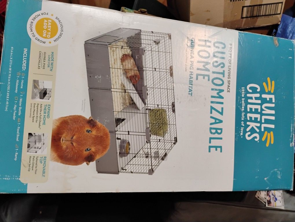 8 Sq Ft Customizable home For Guinea Pigs