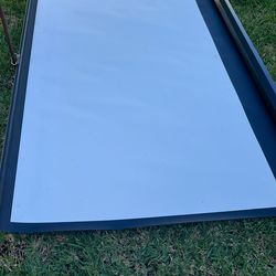 2 Projection Screens. Indoor/Outdoor/ Pulldown
