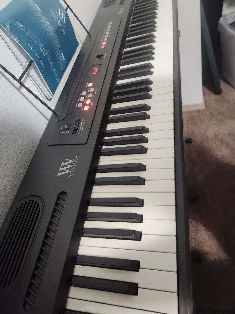 Williams Piano
