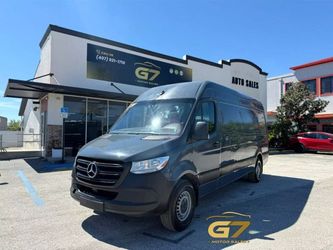 2019 Mercedes-Benz Sprinter 2500 Crew