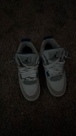 Air jordan 4 size 8