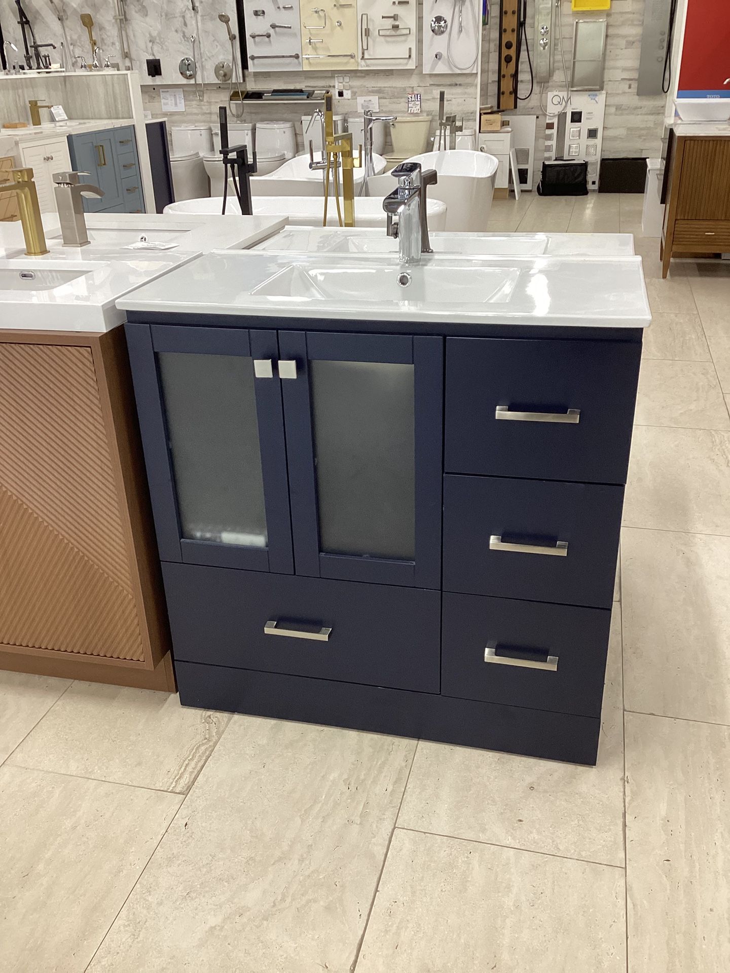 36” Bathroom Bathroom Vanity Cabinet New Solid Wood Fully Assembled Softclose Drawers Doors With Ceramic Top Sink Integrated Ready For Pick Up Today