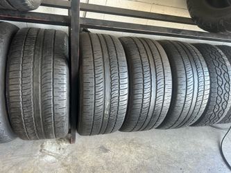SET OF TIRE 295 40 22 PIRELLI 85% LIFE