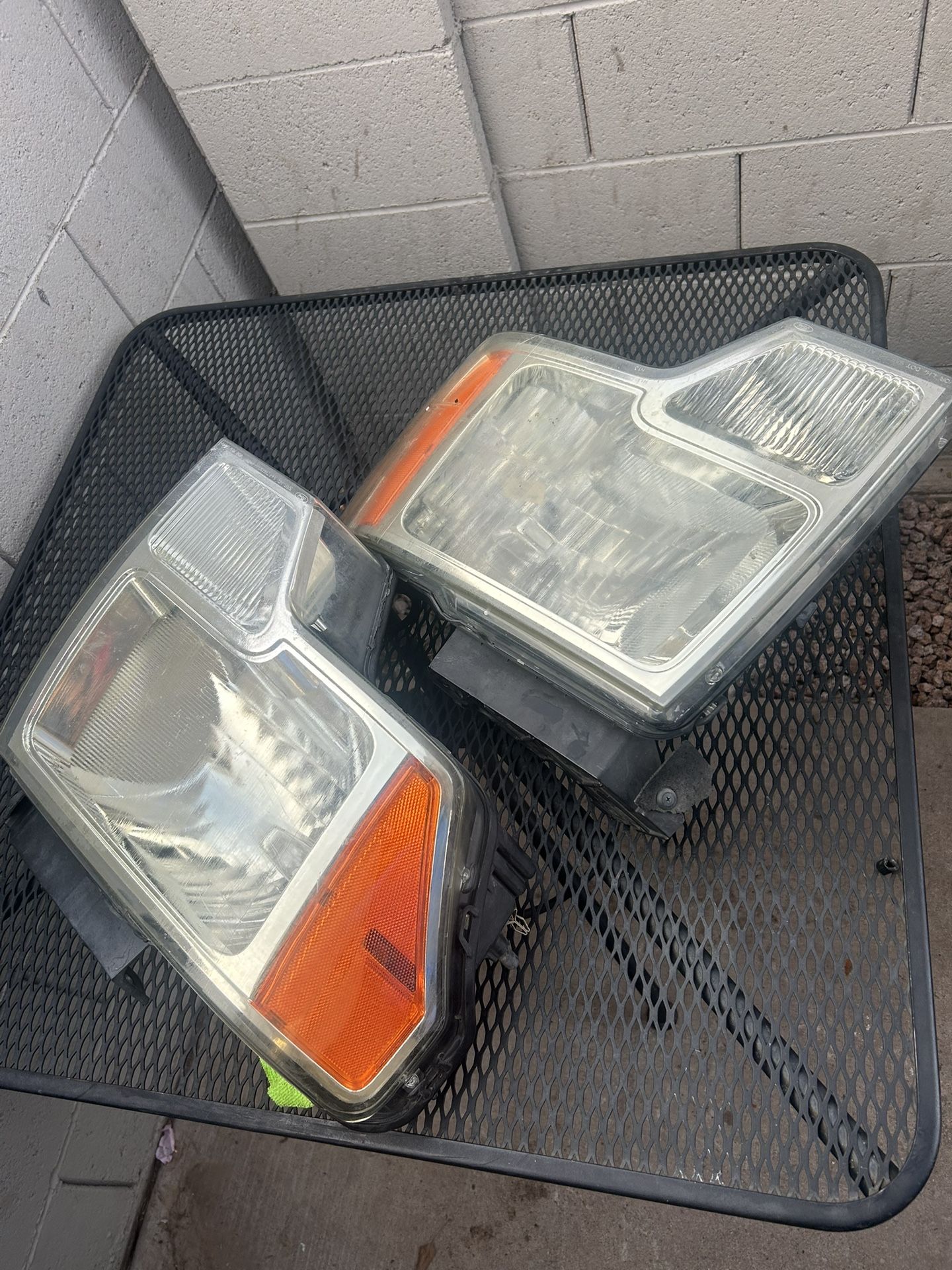 F150 Headlights OE Good