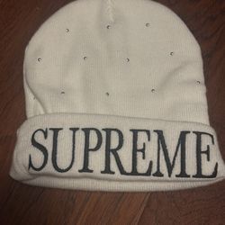 Supreme white studded beanie