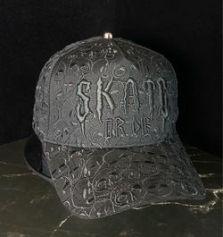 Skull Embroidered Hat 💀