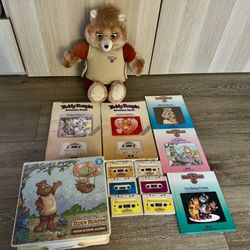 Teddy Ruxpin 1985 Animatronic Bear Bundle - Serviced & Ready!