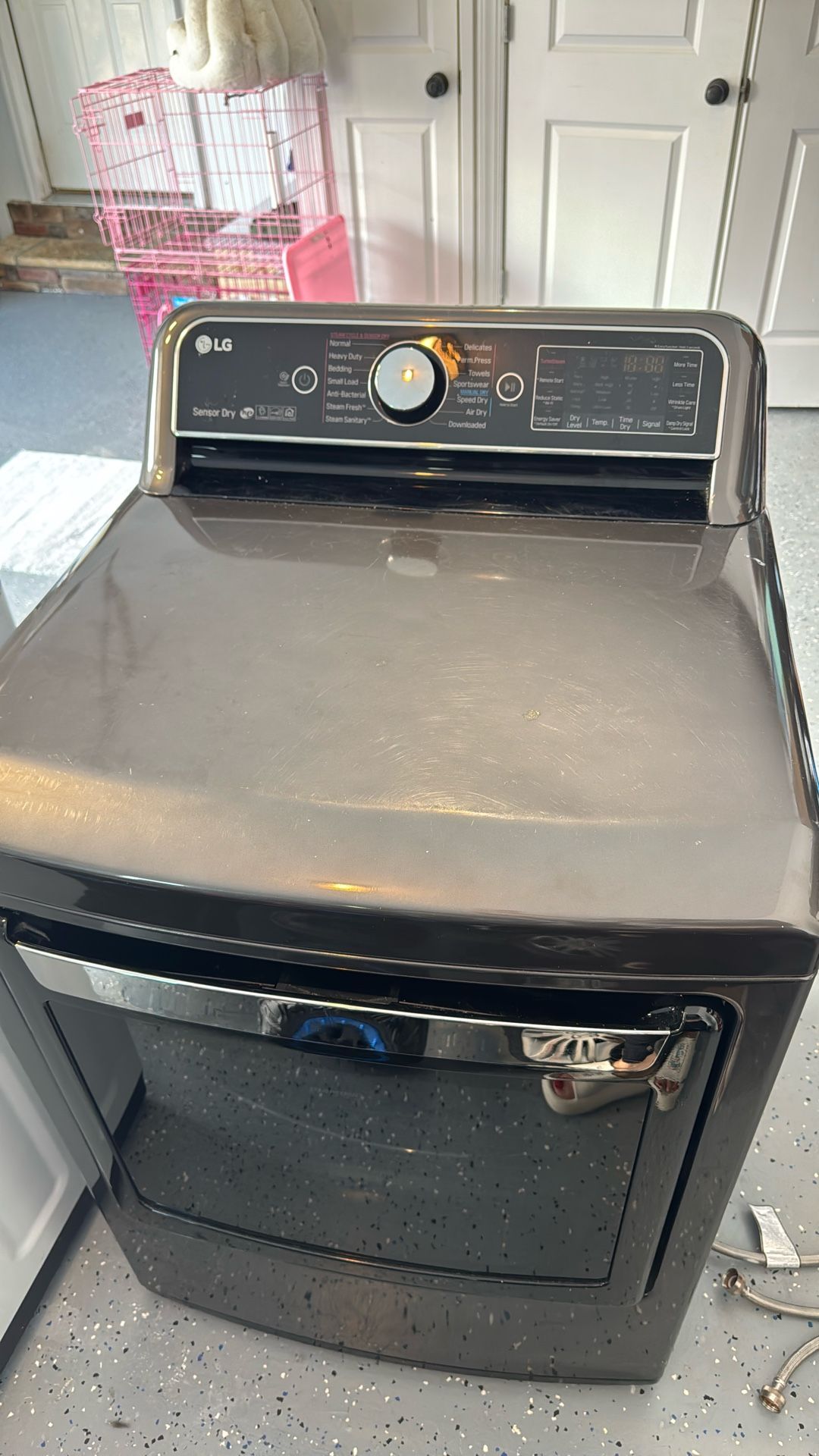 LG DRYER GOOD CONDITION