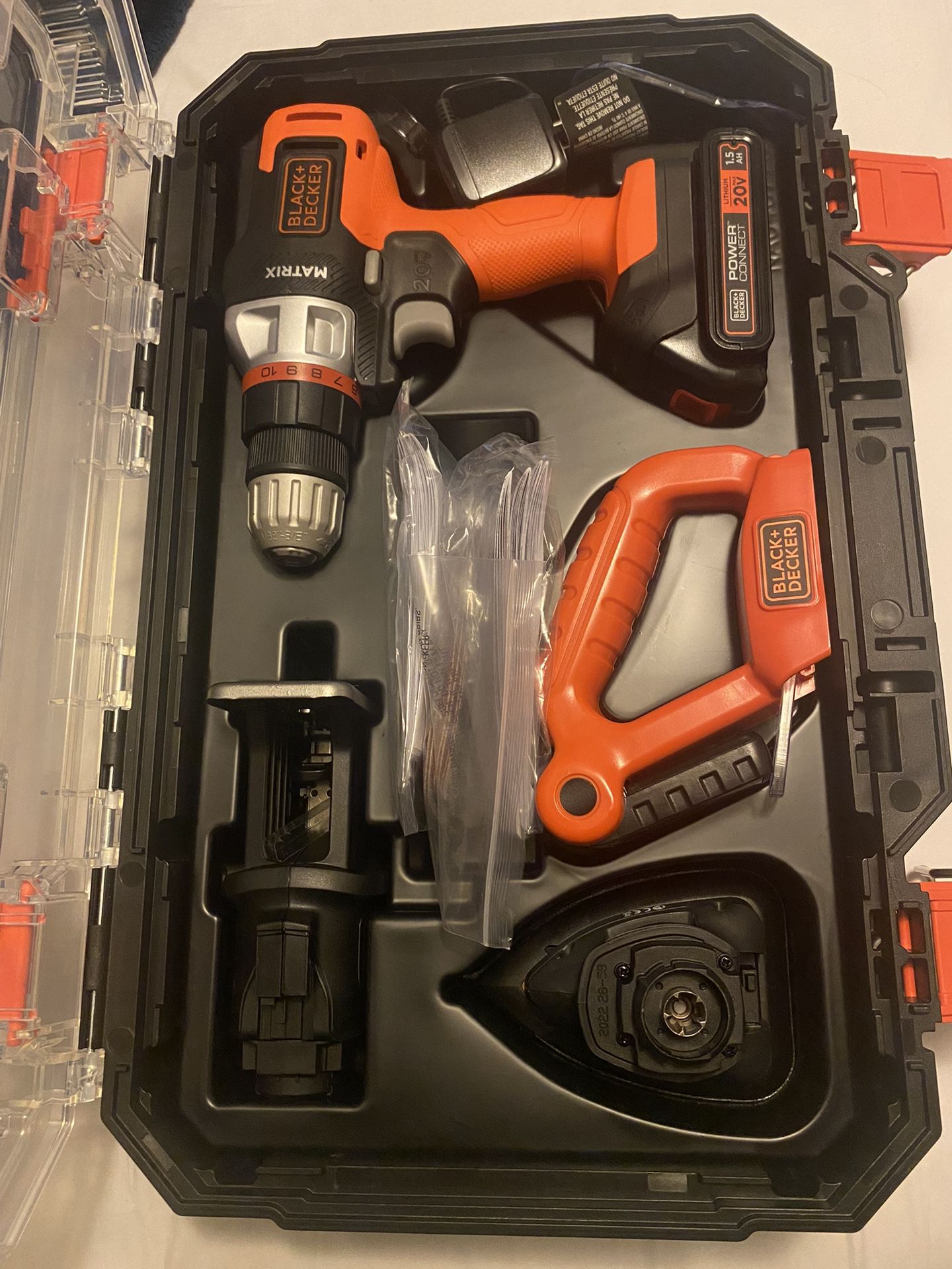BLACK+DECKER MATRIX 20V MAX* Cordless 4-Tool Combo Kit with Storage (BDCDMT1204KITC1)