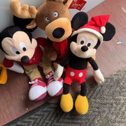 Christmas Mickey Mouse And Moose 🫎 Lot Some New And Like New