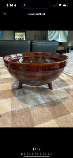 A Rare Find!! Vintage Gibson Footed Serving Bowl Brown W/ Frosted Blue Accents