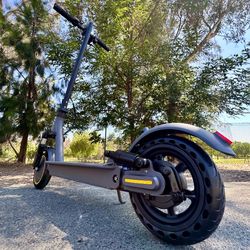 Electric scooter
