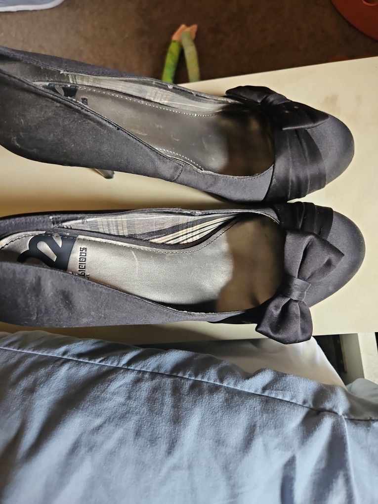 Blk Heel Shoes