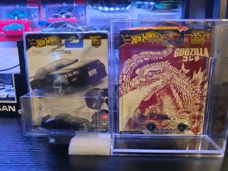 Pop culture godzilla &
Timeless icon r34 chase