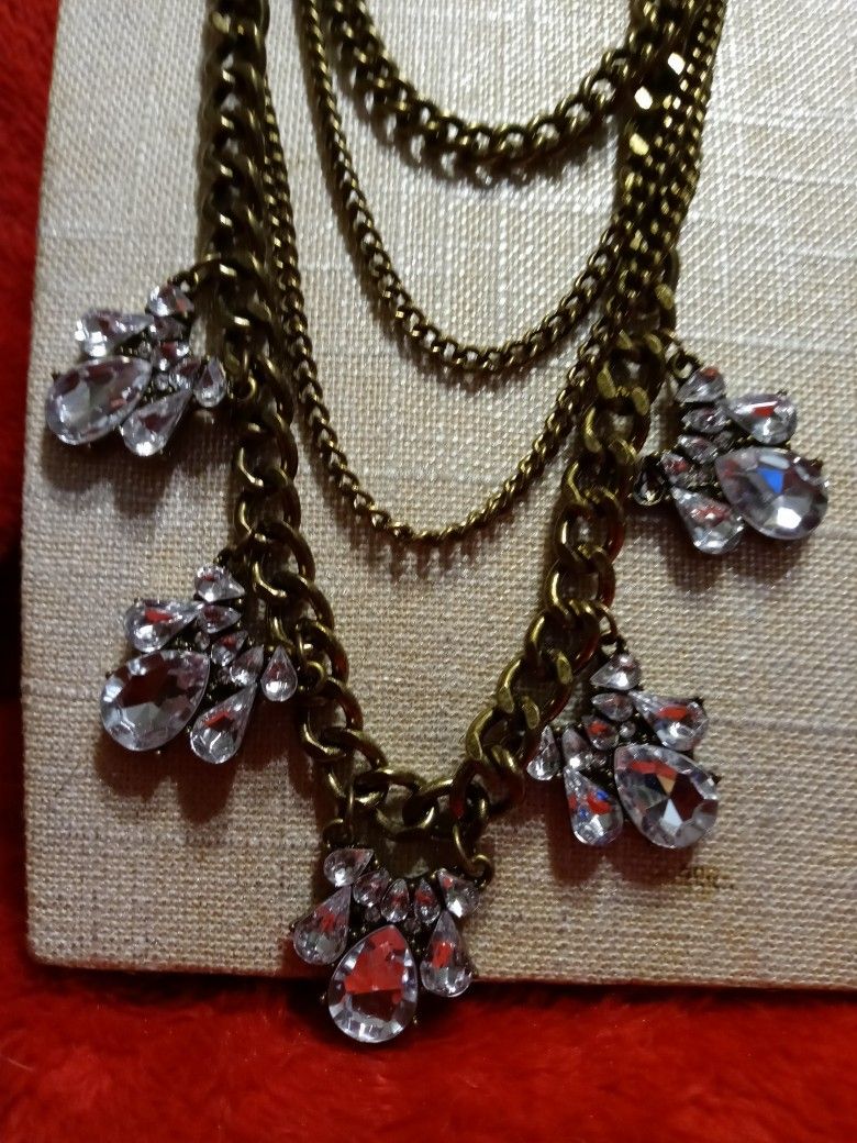 $10 Arizona Jean Company Crystal And Metal Necklace